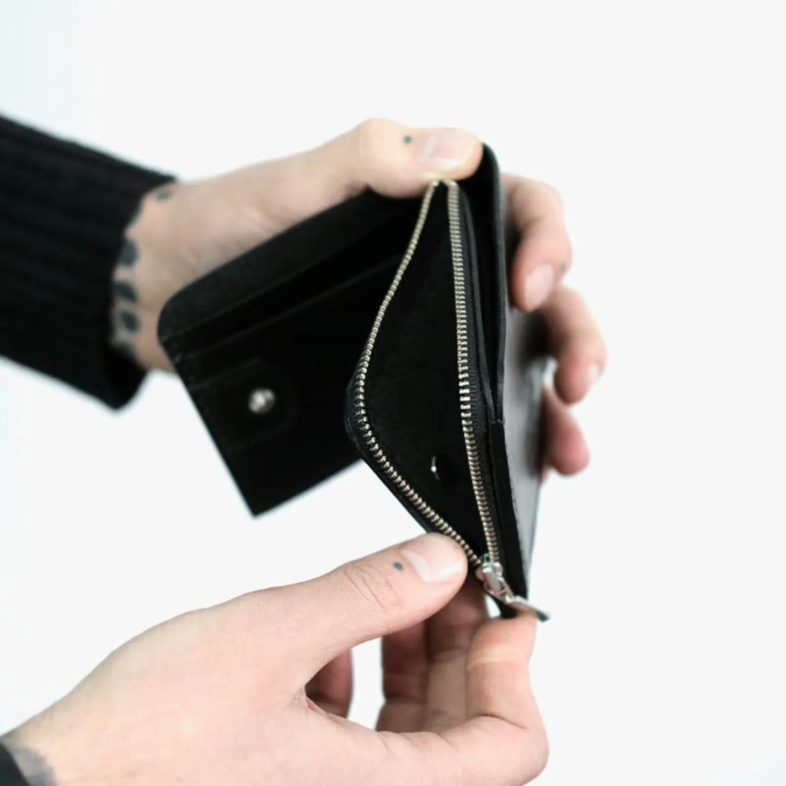 Handmade Leather Zip Wallet